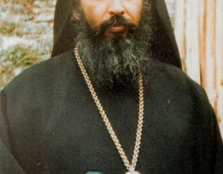 Упокојио се у Господу архимандрит Георгије Капсанис