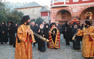 (Видео) Патријарх Иринеј у Манастиру Ватопеду на Светој Гори