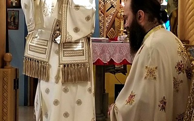 Игуман Методије на Петровдан саслуживао Епископу Иринеју у Њујорку