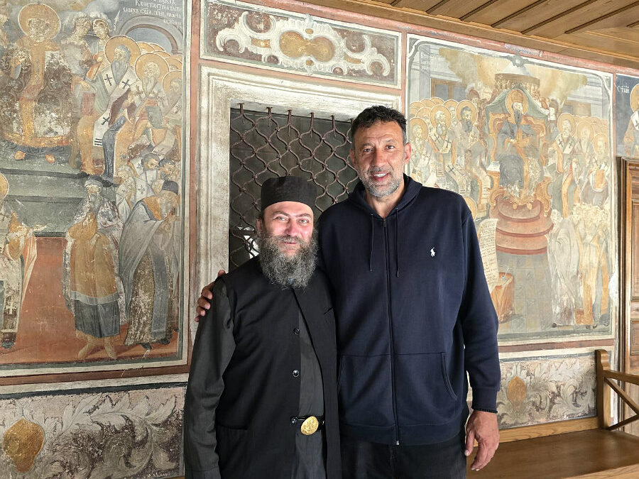 Владе Дивац у Хиландару