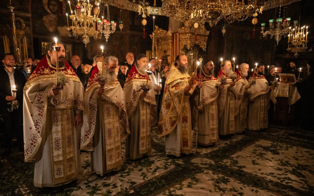 Васкрс у Хиландару (фото-галерија)